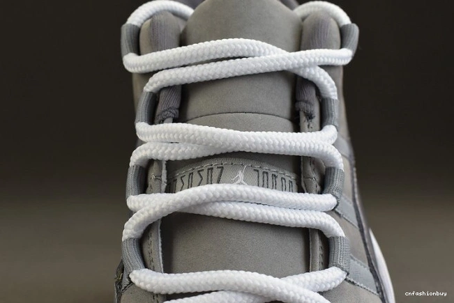 528895-003 Low Grey 11 Jordan Cool Air 1218